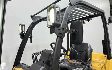 Miscelaneo 2017  CAT Lift Trucks DP50CN1 (7)