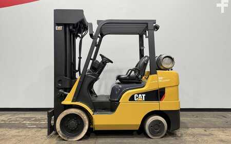 Propane Forklifts 2018  CAT Lift Trucks 2C6000 (1)