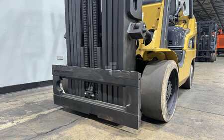 Propane Forklifts 2018  CAT Lift Trucks 2C6000 (15)