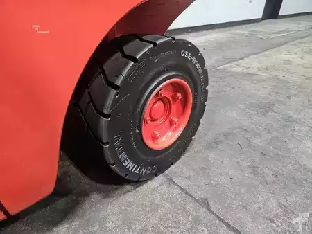 Montacargas GLP 2016  Linde H30T (14)