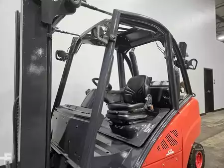 Montacargas GLP 2016  Linde H30T (9)