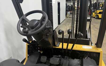Propane Forklifts 2017  CAT Lift Trucks GC70K (10)