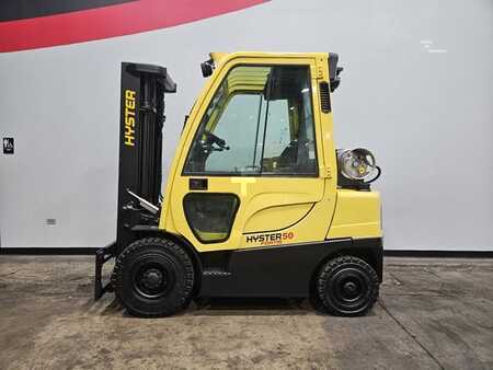 Propane Forklifts 2013  Hyster H50FT (1)