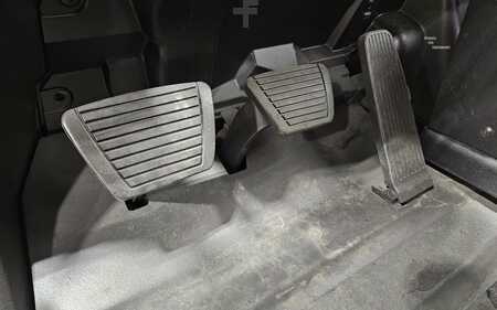 Propane Forklifts 2021  CAT Lift Trucks GP25N (14)