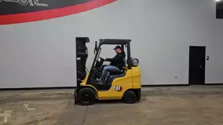 Propane Forklifts 2020  CAT Lift Trucks 2C5000 (23)