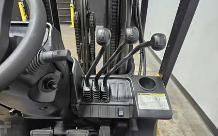Propane Forklifts 2020  CAT Lift Trucks 2C5000 (13)