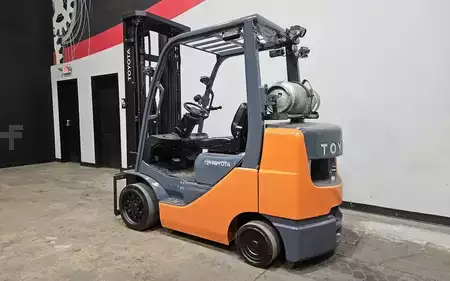 Montacargas GLP 2019  Toyota 8FGCU30 (2)