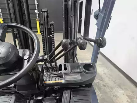 Propane Forklifts 2019  Toyota 8FGCU30 (13)