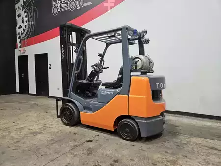 Propane Forklifts 2019  Toyota 8FGCU30 (2)