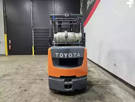 Propane Forklifts 2019  Toyota 8FGCU30 (3)