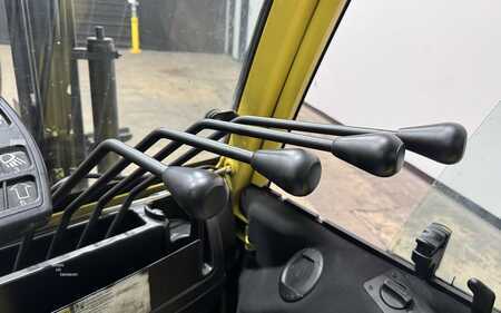 Propane Forklifts 2013  Hyster H60FT (12)