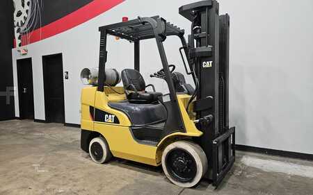 Propane Forklifts 2017  CAT Lift Trucks 2C6000 (6)