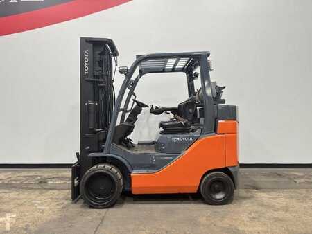 Carretilla elevadora GLP 2020  Toyota 8FGC45U-BCS (1)