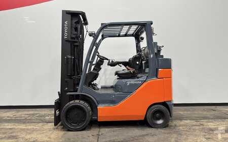 Carretilla elevadora GLP 2020  Toyota 8FGC45U-BCS (1)