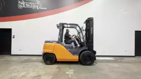 Montacargas diésel 2019  Toyota 8FD45U (22)