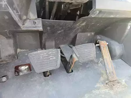 Diesel Forklifts 2018  Unicarriers PF100YD (10)