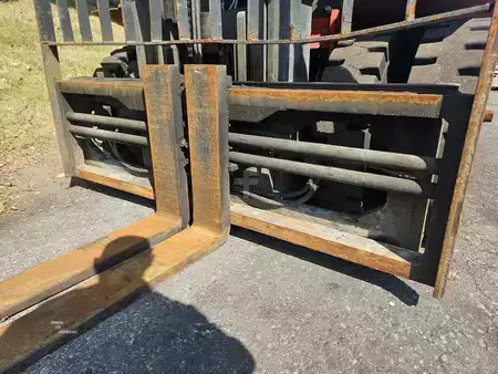 Diesel Forklifts 2018  Unicarriers PF100YD (9)