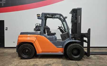 Propane Forklifts 2018  Toyota 8FG70U (5)