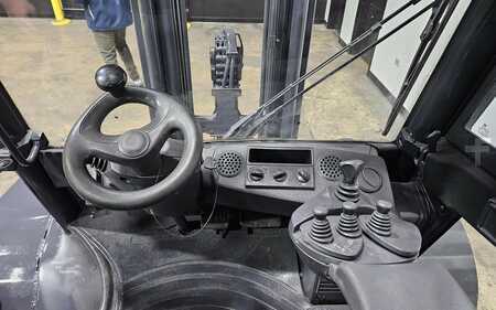 Propane Forklifts 2006  Linde H50T (11)