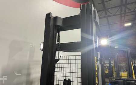 Reach Trucks 2018  Hyster N35ZDR (12)