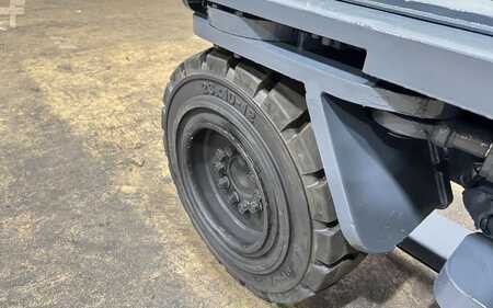 Other 2012  Combilift C10000XL (19)