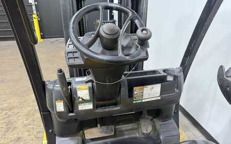 Propane Forklifts 2017  Yale GLC070VX (10)