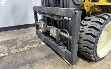 Propane Forklifts 2017  Yale GLC070VX (11)