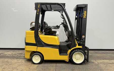 Propane Forklifts 2017  Yale GLC070VX (4)