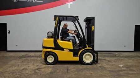 Propane Forklifts 2017  Yale GLP060VX (17)