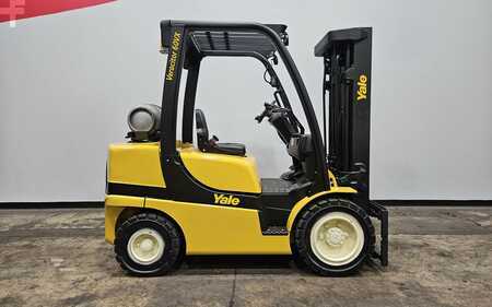 Propane Forklifts 2017  Yale GLP060VX (4)