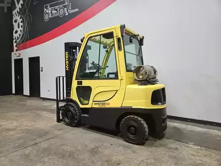 Propane Forklifts 2017  Hyster H50FT (2)