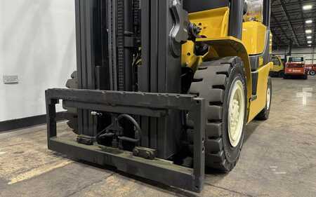 Propane Forklifts 2019  Yale GLP050VX (14)
