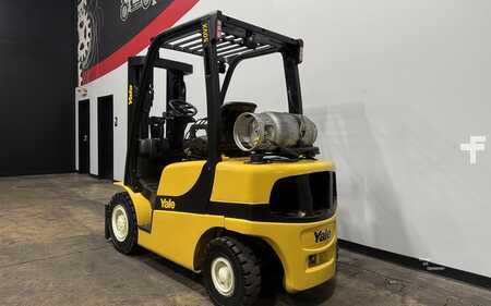 Propane Forklifts 2019  Yale GLP050VX (2)