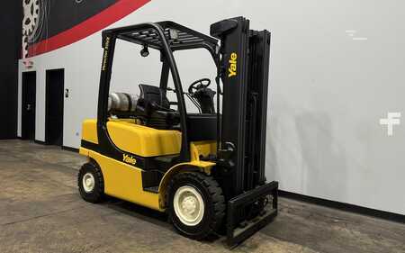 Propane Forklifts 2019  Yale GLP050VX (6)