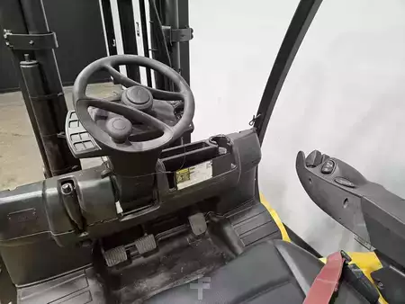 Diesel Forklifts 2021  Yale GDP080VX (13)