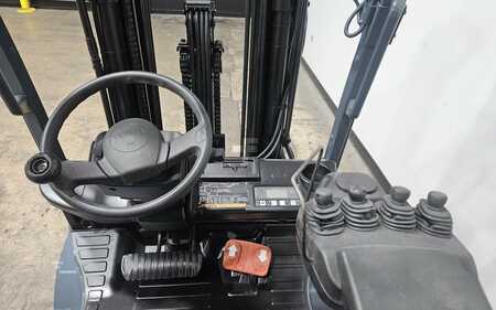 Carretilla elevadora GLP 2022  Toyota 8FGCU25 (12)