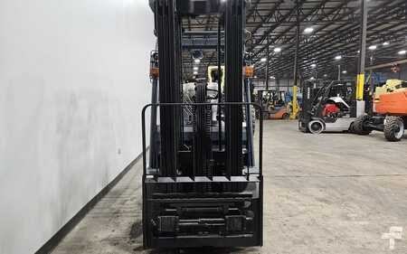 Carretilla elevadora GLP 2016  Toyota 8FGCU25 (7)