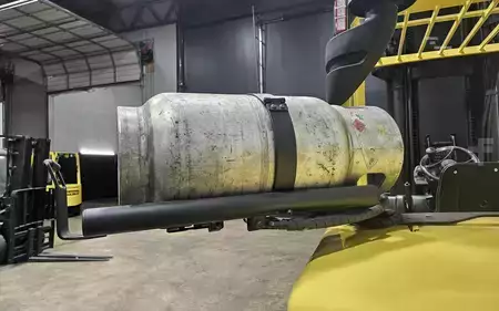 Propane Forklifts 2010  Hyster S155FT (19)
