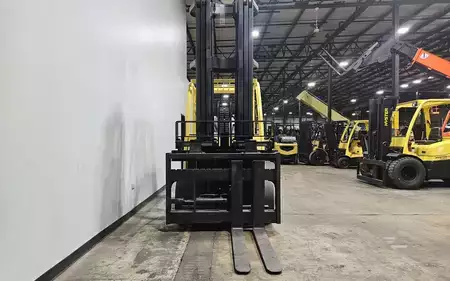 Propane Forklifts 2010  Hyster S155FT (7)