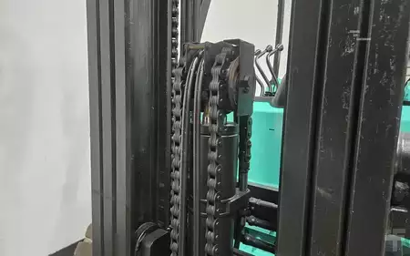 Propane Forklifts 2015  Mitsubishi FG50CN (16)