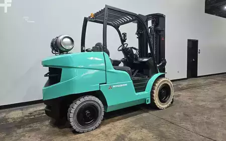 Propane Forklifts 2015  Mitsubishi FG50CN (4)