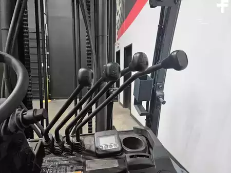 Diesel Forklifts 2019  Toyota 8FD40U (12)