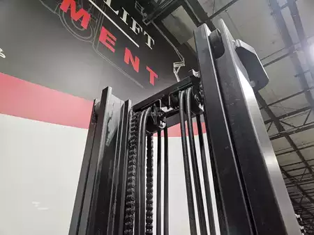 Diesel Forklifts 2019  Toyota 8FD40U (16)