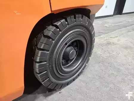 Diesel Forklifts 2019  Toyota 8FD40U (18)