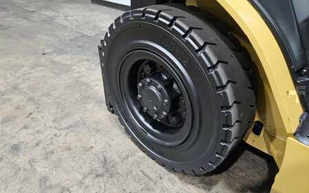 Propane Forklifts 2015  CAT Lift Trucks GP25N (18)