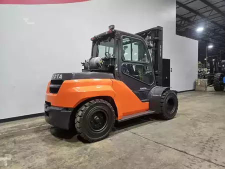 Propane Forklifts 2017  Toyota 8FG70U (3)