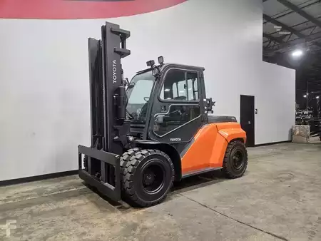 Propane Forklifts 2017  Toyota 8FG70U (7)