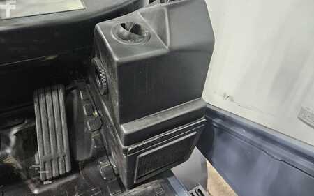 Carretilla elevadora diésel 2014  Toyota 8FDU32 (15)