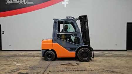 Carretilla elevadora diésel 2014  Toyota 8FDU32 (21)