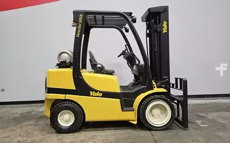 Montacargas GLP 2015  Yale GLP060VX (5)